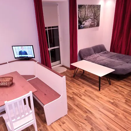 Guest house Rentcenter79_2 *